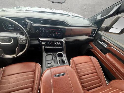 2024 GMC Sierra 2500 Denali Ultimate