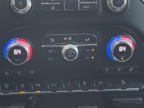 2021 GMC Sierra 2500 AT4