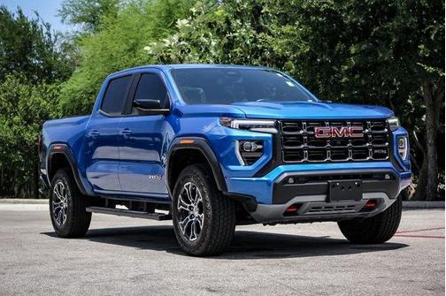 2024 GMC Canyon AT4