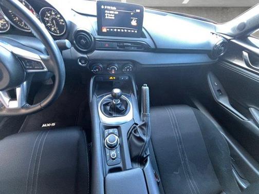 2023 Mazda MX-5 Miata Club