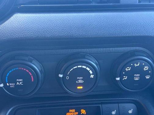 2023 Mazda MX-5 Miata Club