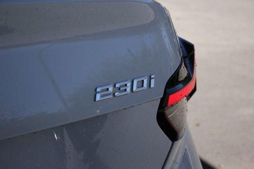 2024 BMW 230 i