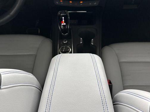 Crystal White Tri-Coat 2024 Cadillac XT4 Sport