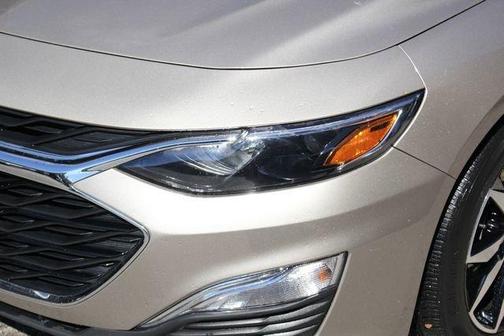 2022 Chevrolet Malibu RS