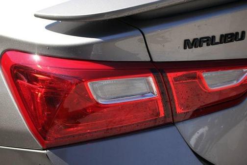 2022 Chevrolet Malibu RS