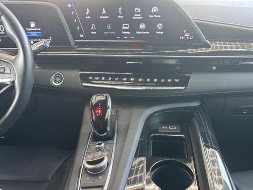Crystal White Tri-Coat 2024 Cadillac Escalade ESV Sport