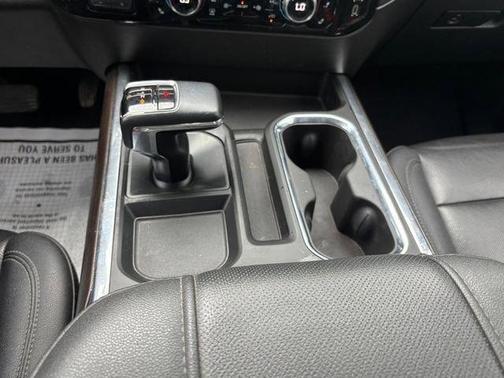 Onyx Black 2023 GMC Sierra 1500 SLT