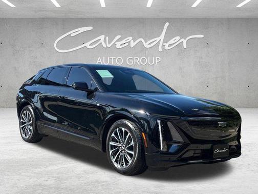 Stellar Black Metallic 2024 Cadillac LYRIQ Sport
