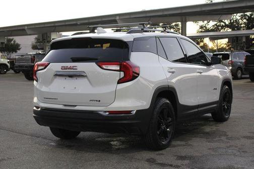 2023 GMC Terrain AT4