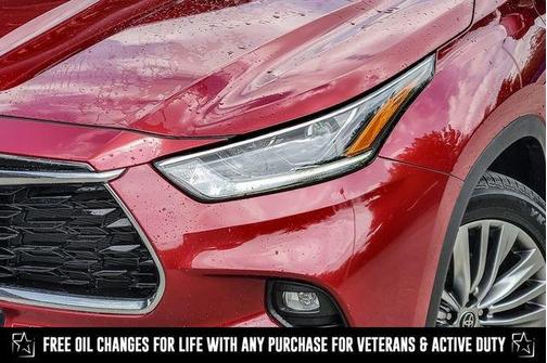 2022 Toyota Highlander Platinum