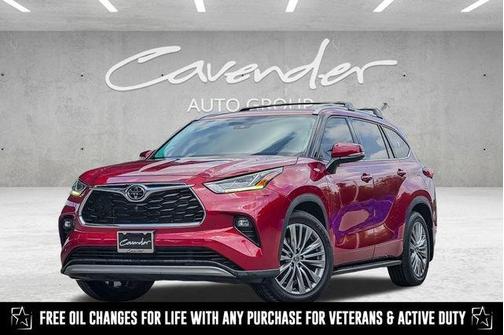 2022 Toyota Highlander Platinum