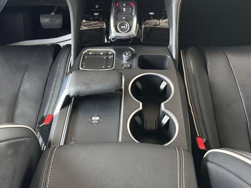 Black 2022 Acura MDX Advance