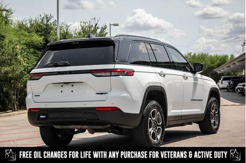 2022 Jeep Grand Cherokee 4xe Trailhawk