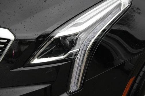 2024 Cadillac XT5 Luxury