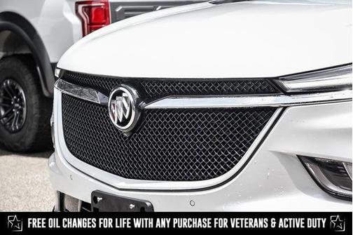 2022 Buick Enclave Essence