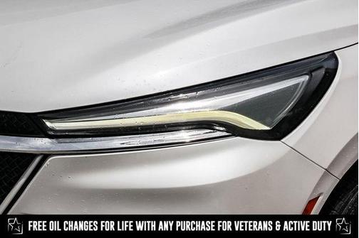 2022 Buick Enclave Essence