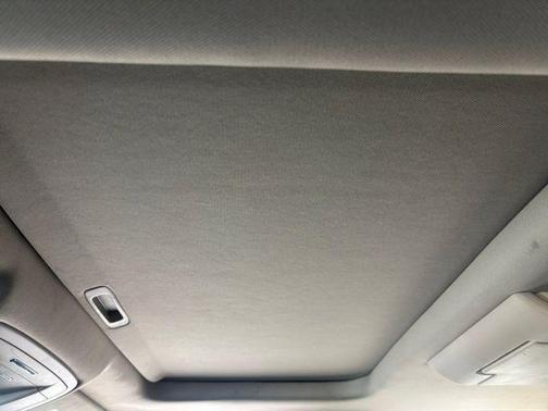 White Frost Tri-Coat 2020 GMC Yukon SLT