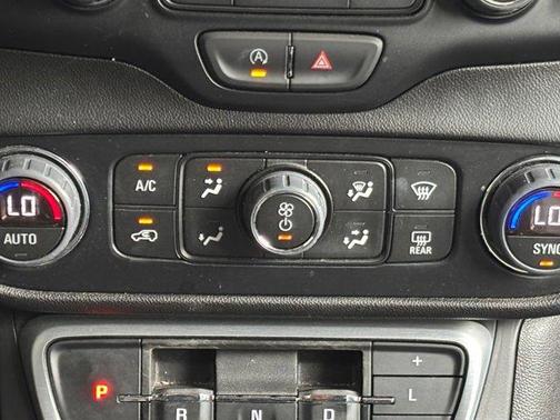 Ebony Twilight Metallic 2024 GMC Terrain SLT