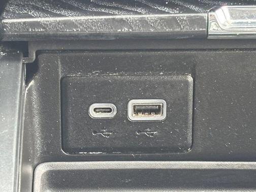 Sterling 2023 GMC Yukon XL Denali