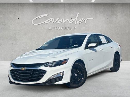 Summit White 2024 Chevrolet Malibu LT