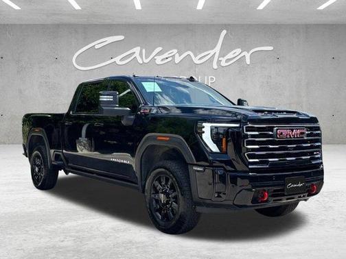 Onyx Black 2025 GMC Sierra 2500 AT4