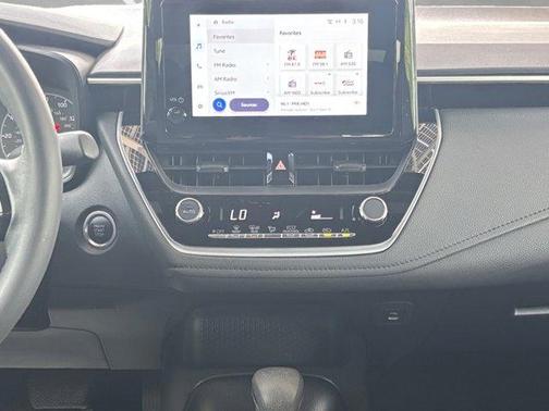 Midnight Black Metallic 2024 Toyota Corolla SE