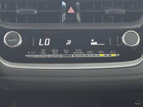 Midnight Black Metallic 2024 Toyota Corolla SE