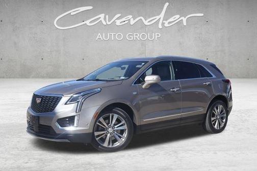 2022 Cadillac XT5 Premium Luxury