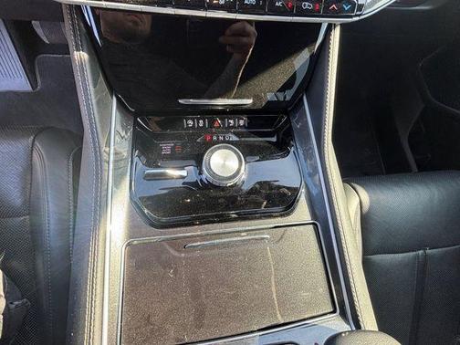 2024 Jeep Wagoneer Base