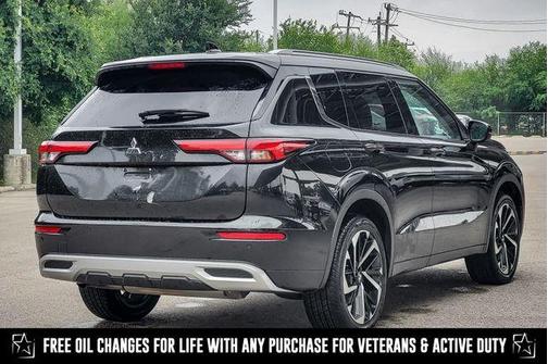 2024 Mitsubishi Outlander SEL