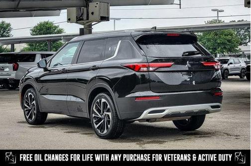 2024 Mitsubishi Outlander SEL