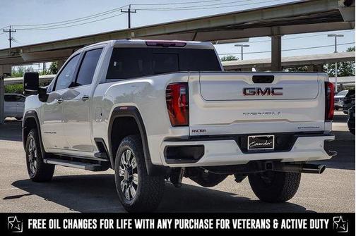 2024 GMC Sierra 2500 Denali