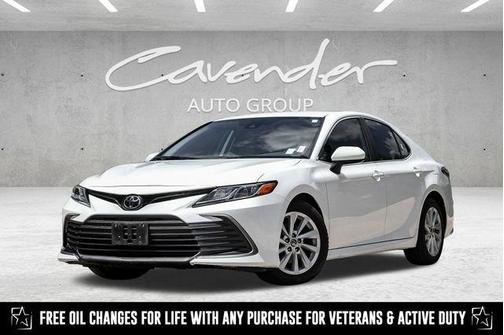 2022 Toyota Camry LE