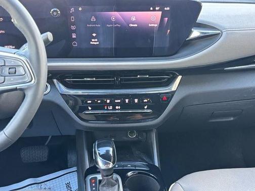 Cinnabar Metallic 2025 Buick Envista Avenir