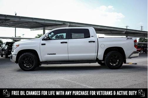 2017 Toyota Tundra SR5