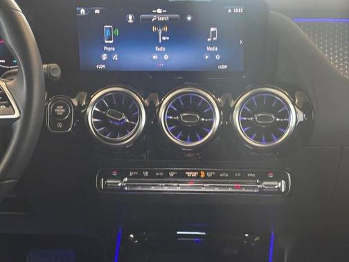 Midnight Black 2025 Mercedes-Benz GLA 250 Base