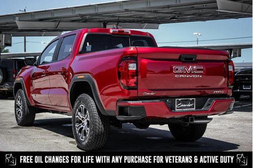 2025 GMC Canyon AT4