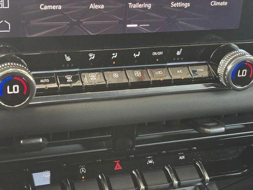 Sterling 2025 GMC Canyon Elevation