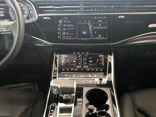 Mythos Black Metallic 2025 Audi Q8 55 Premium