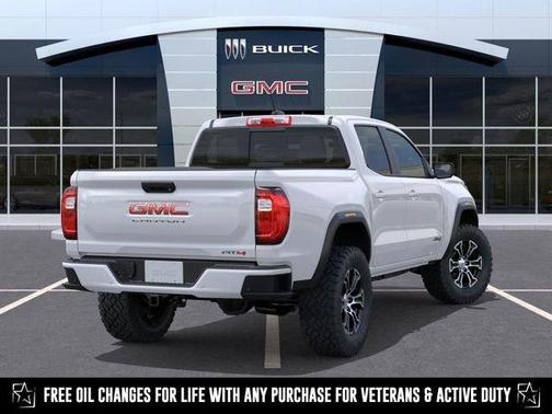 2025 GMC Canyon AT4