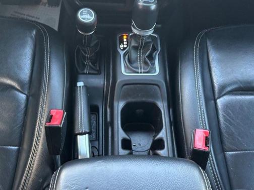 Black Clearcoat 2018 Jeep Wrangler Unlimited Sahara