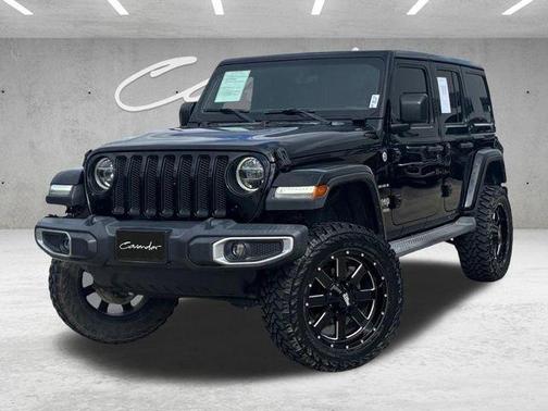 Black Clearcoat 2018 Jeep Wrangler Unlimited Sahara