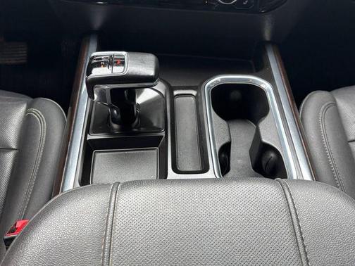 Sterling 2024 GMC Sierra 1500 SLT