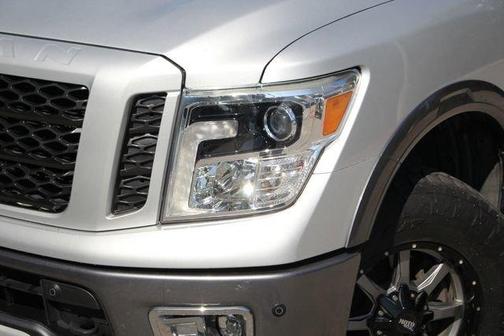 2018 Nissan Titan PRO-4X
