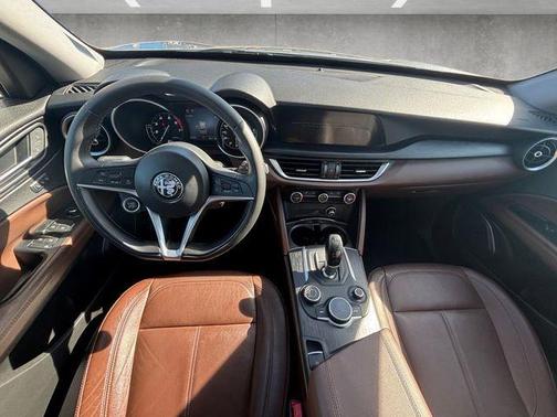 2019 Alfa Romeo Stelvio Base