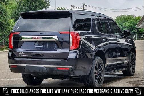 2023 GMC Yukon SLT