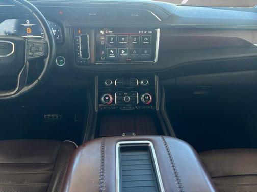 2024 GMC Yukon Denali Ultimate