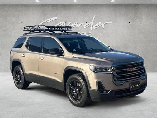 2022 GMC Acadia AT4