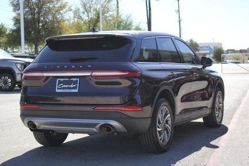 2023 Lincoln Corsair Standard