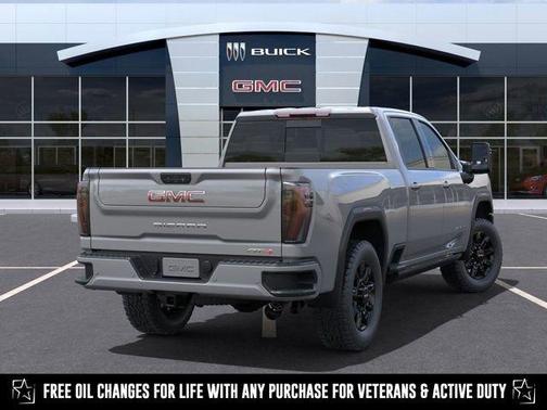 2025 GMC Sierra 2500 AT4